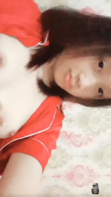 Background nonton video viral Bocil SD Chindo Siap Disodok Depan Belakang